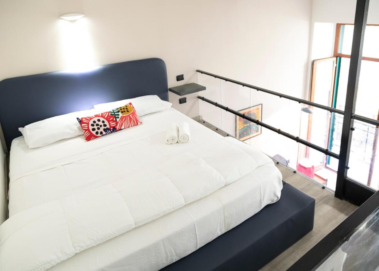 נאפולי Fian Apartment מראה חיצוני תמונה